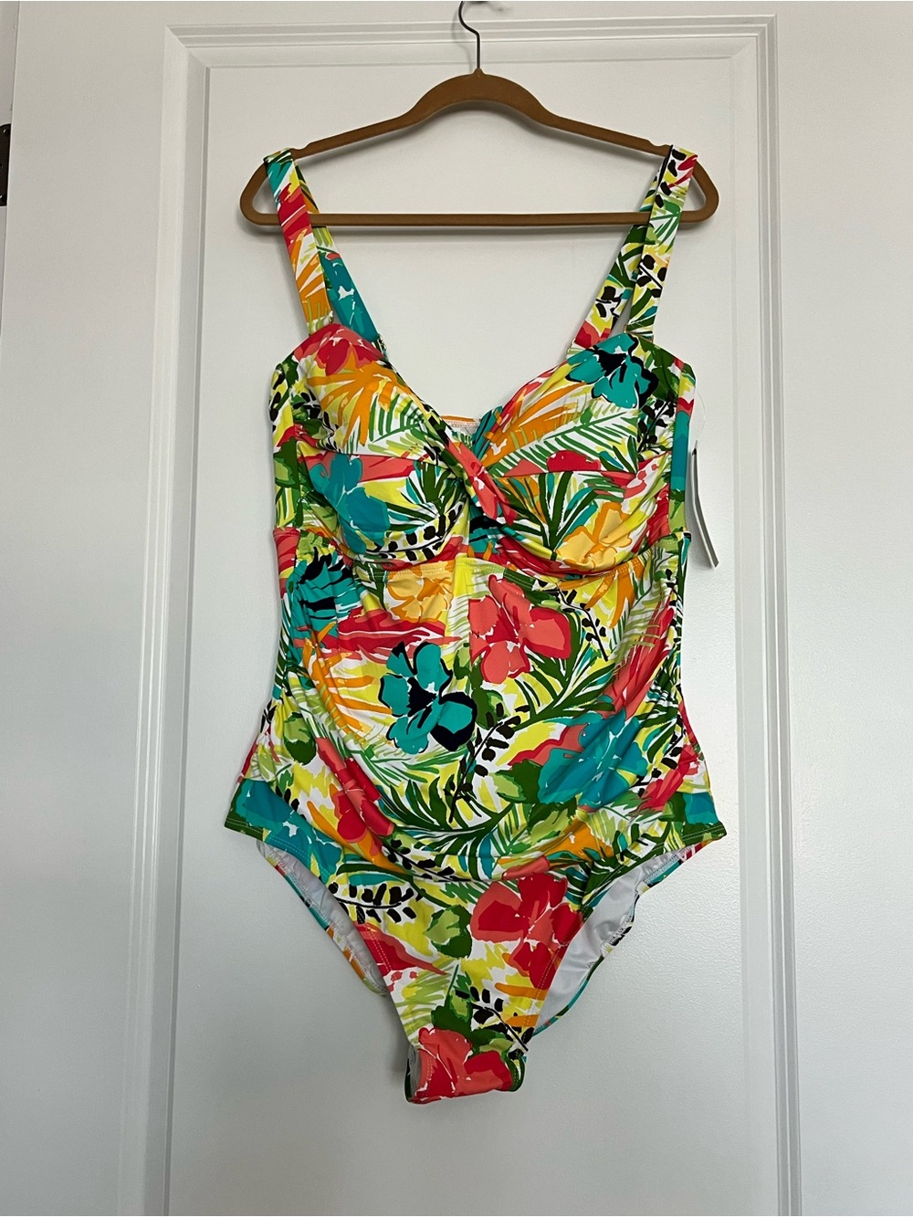 Anne Cole Tropical Floral One-Piece Swimsuit - NWT